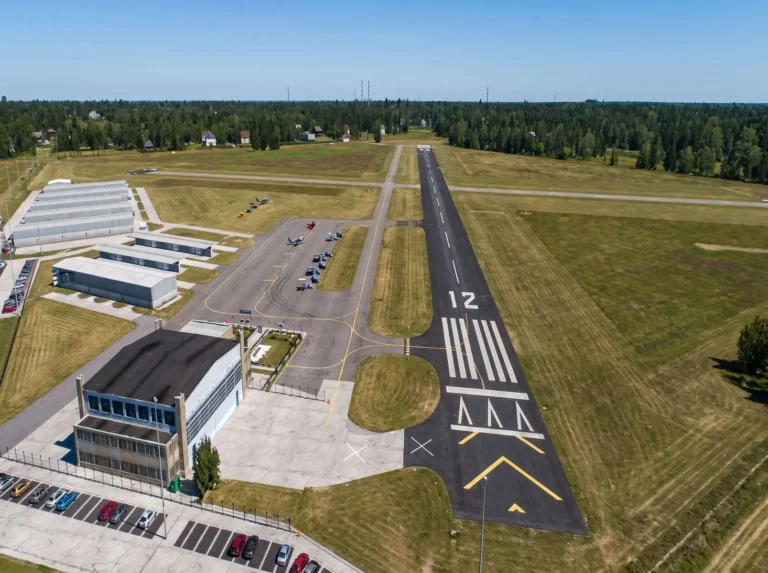 Airport Hangars, Joliet