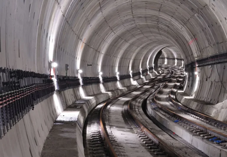 Barcelona Subway Line 9 – Parc Logístic to Zona Universitària (section 2)