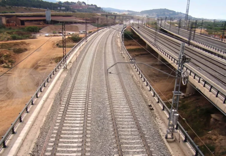 Castell - Bisbal Rail Junction Connection