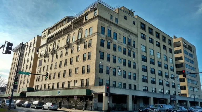 Edgewater Hospital, Chicago