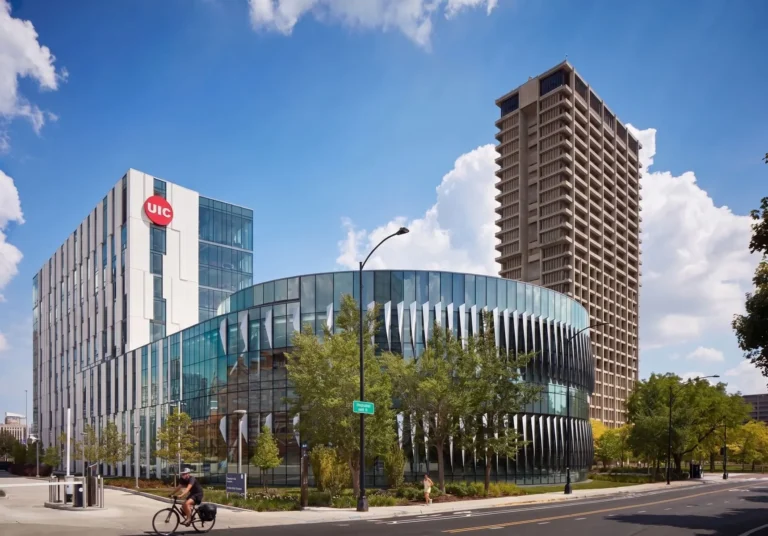 University of Illinois at Chicago (uic) - South Campus Redevelopment